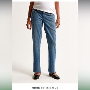 Abercrombie Maternity 90’s Straight Jean with Raw Hem Short